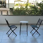Two Bedrooms With Private Balcony 公寓