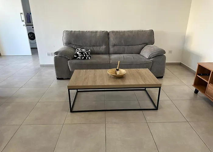 Two Bedrooms With Private Balcony * ניקוסיה